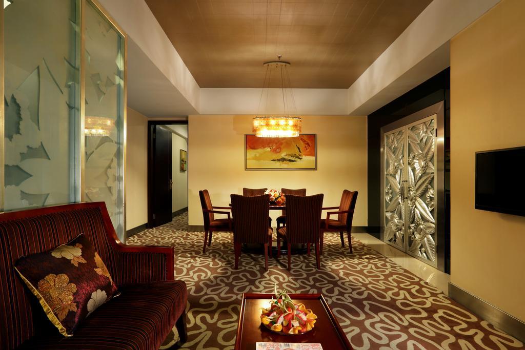 Shenzhen Caa Holy Sun Hotel, Luohu Railway Station Екстер'єр фото
