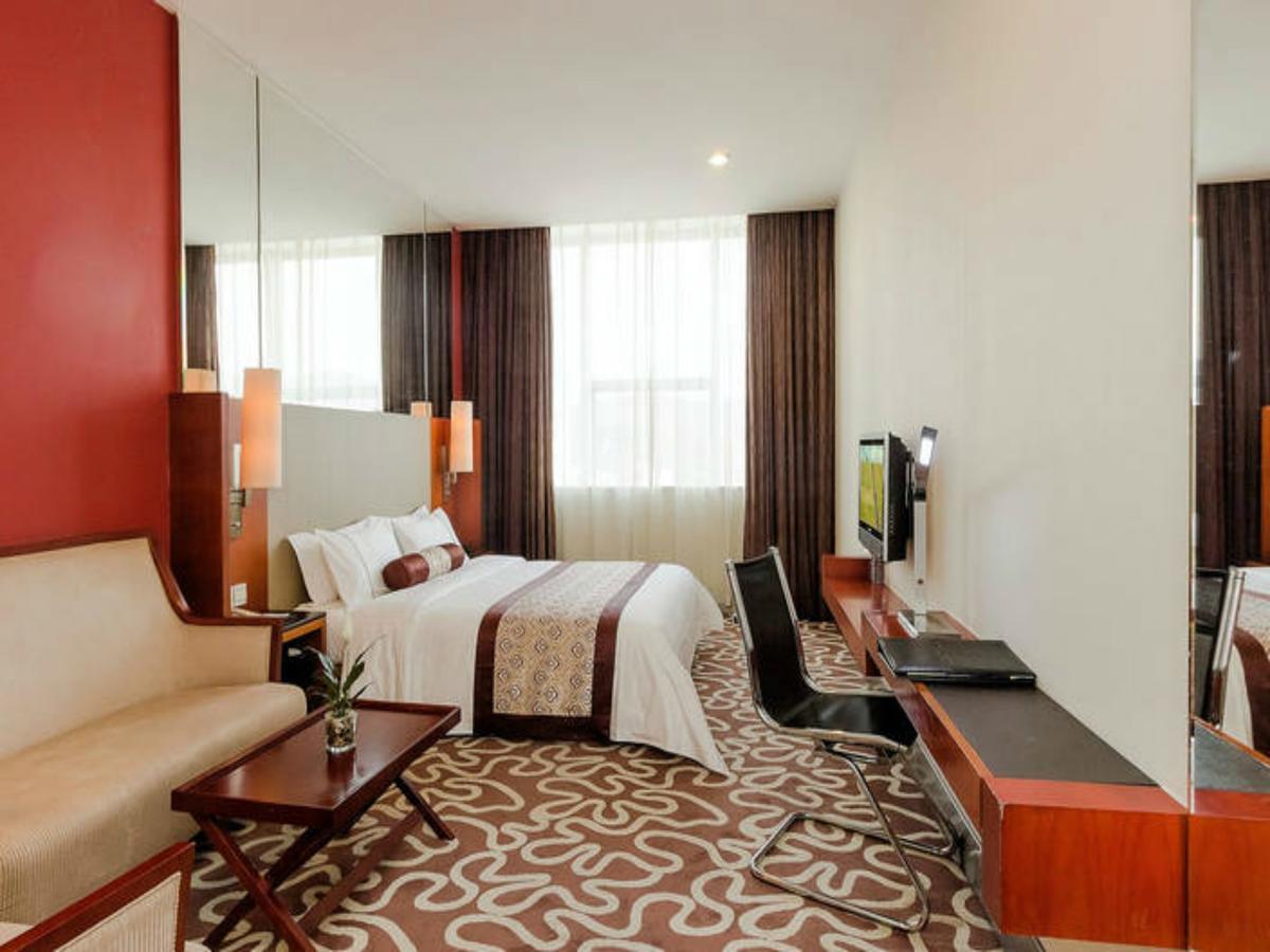 Shenzhen Caa Holy Sun Hotel, Luohu Railway Station Екстер'єр фото